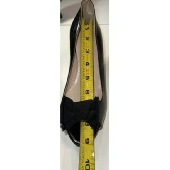 Prada Women's Open Toe Classic Pumps Patent Leather Black Size 6 - Picture 10 of 10